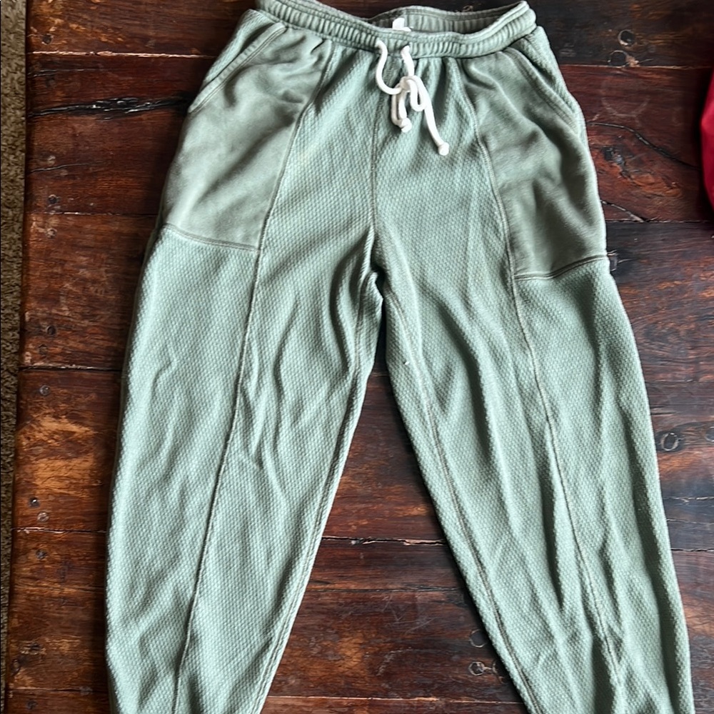 AERIE High Waisted Textured Jogger Pants Drawstring Relaxed Fit Green Size Small